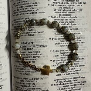 Marble Bead Bracelet with Gold Cross